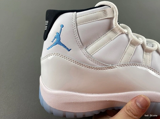 Legend CT8012-104 11 692  (2024) Blue Retro Jordan TopPick 0822